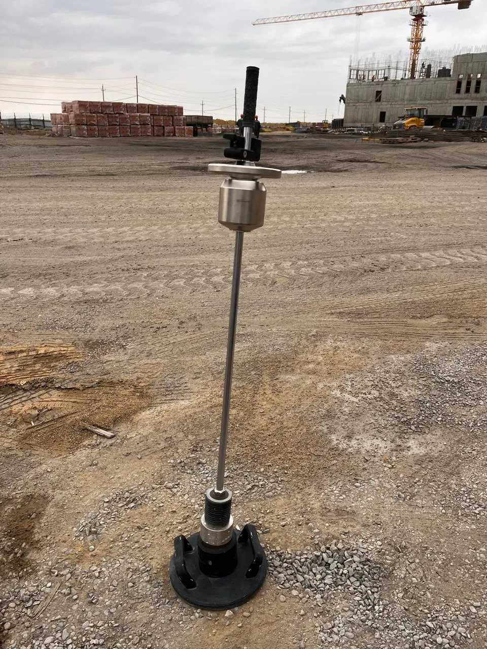 Прибор ДПГ для определения уплотнения грунтов